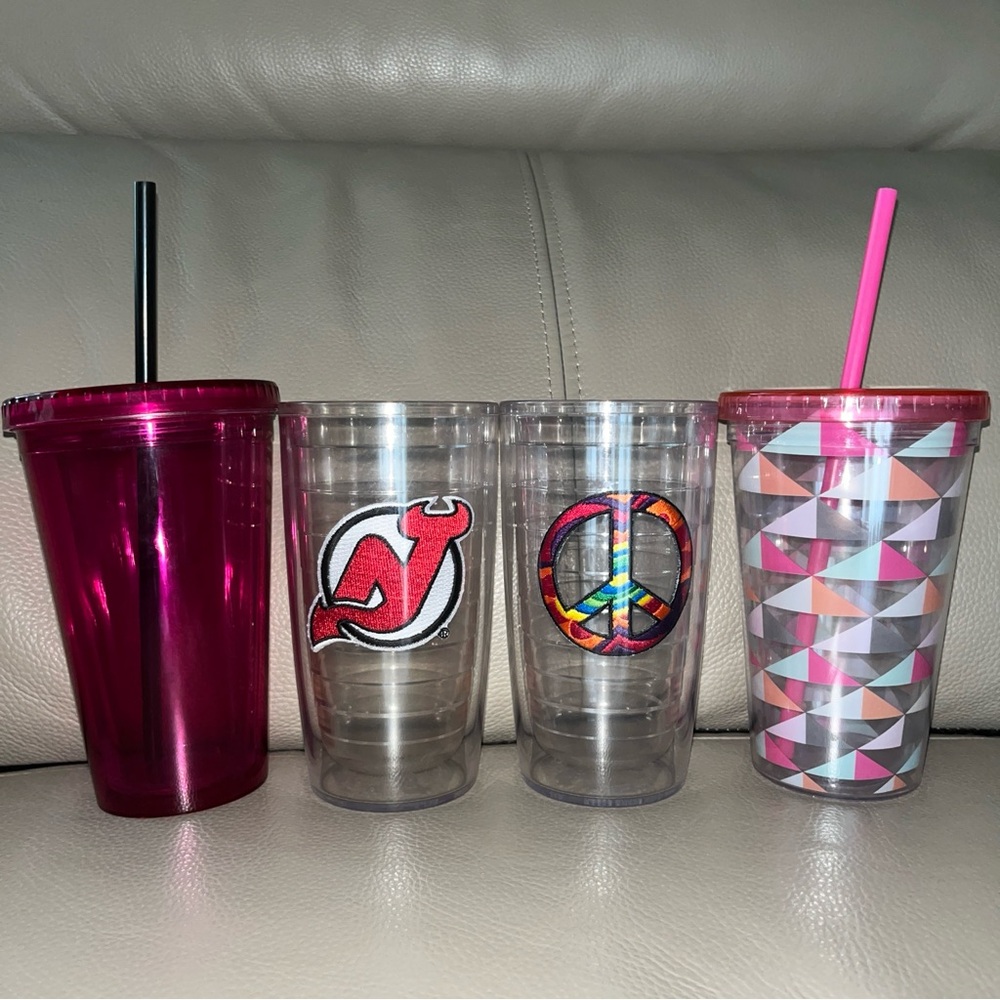 4pcs: 2 TERVIS INSULATED NJ DEVILS & PEACE SIGN & 2 ACRYLIC TUMBLERS BPA-Free
